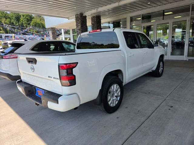 Used 2023 Glacier White Nissan SV image 3