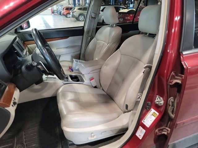 Used 2014 Venetian Red Pearl Subaru 3.6R image 10