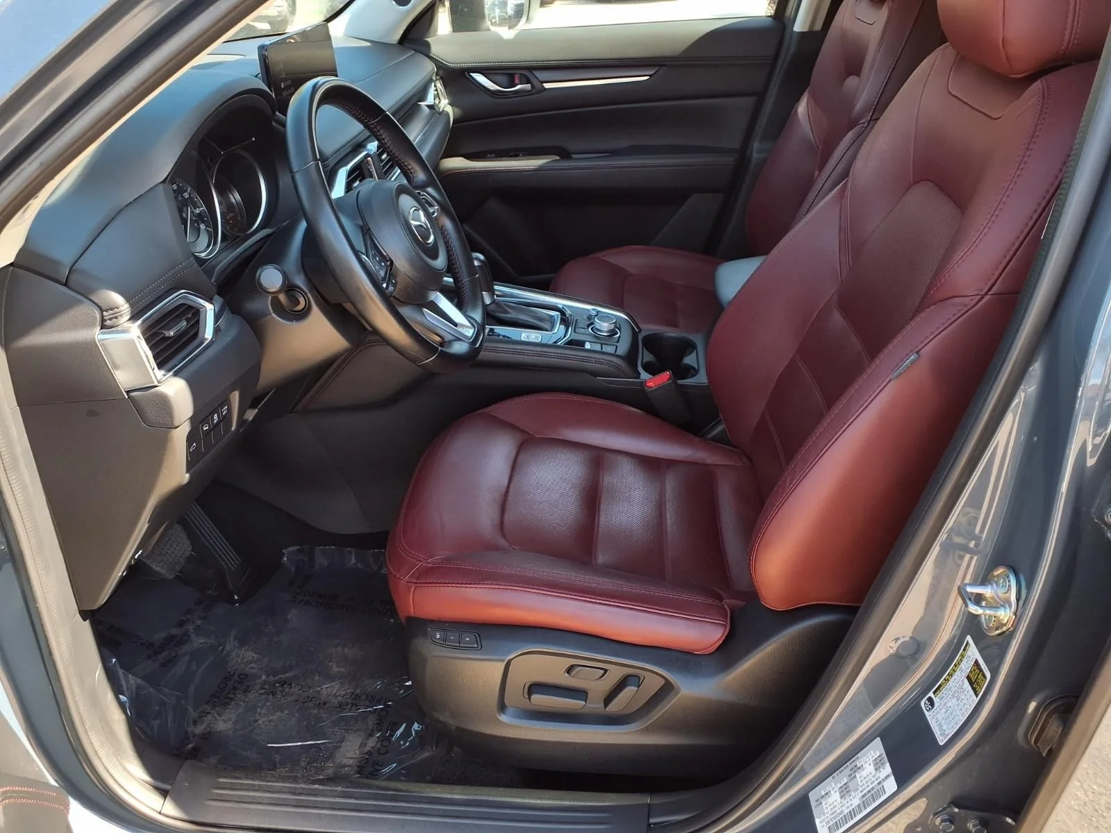 Used 2025 Gray Mazda 2.5 S Carbon Edition image 16