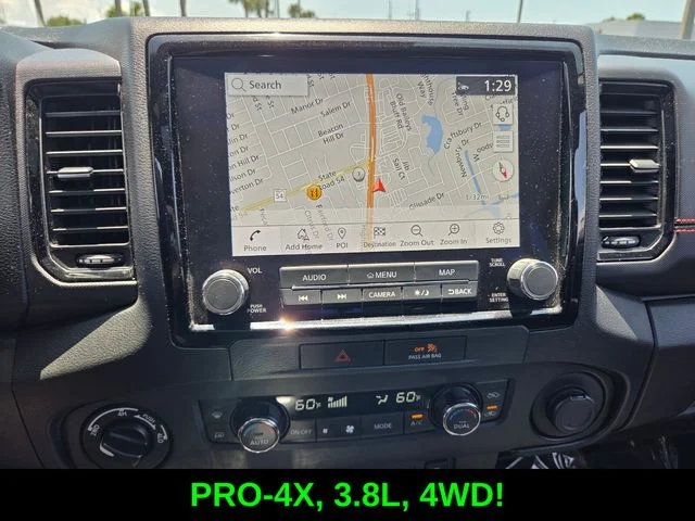 Used 2023 Green Nissan PRO-4X image 23