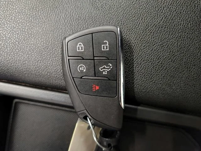 Used 2022 Black Chevrolet Custom image 26