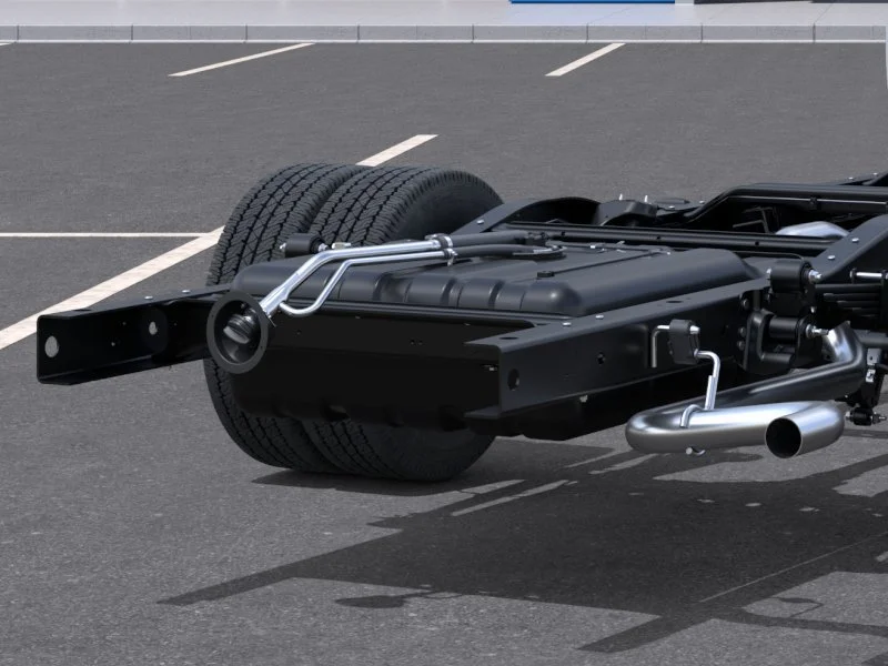 New 2026 Summit White Chevrolet 1WT image 14