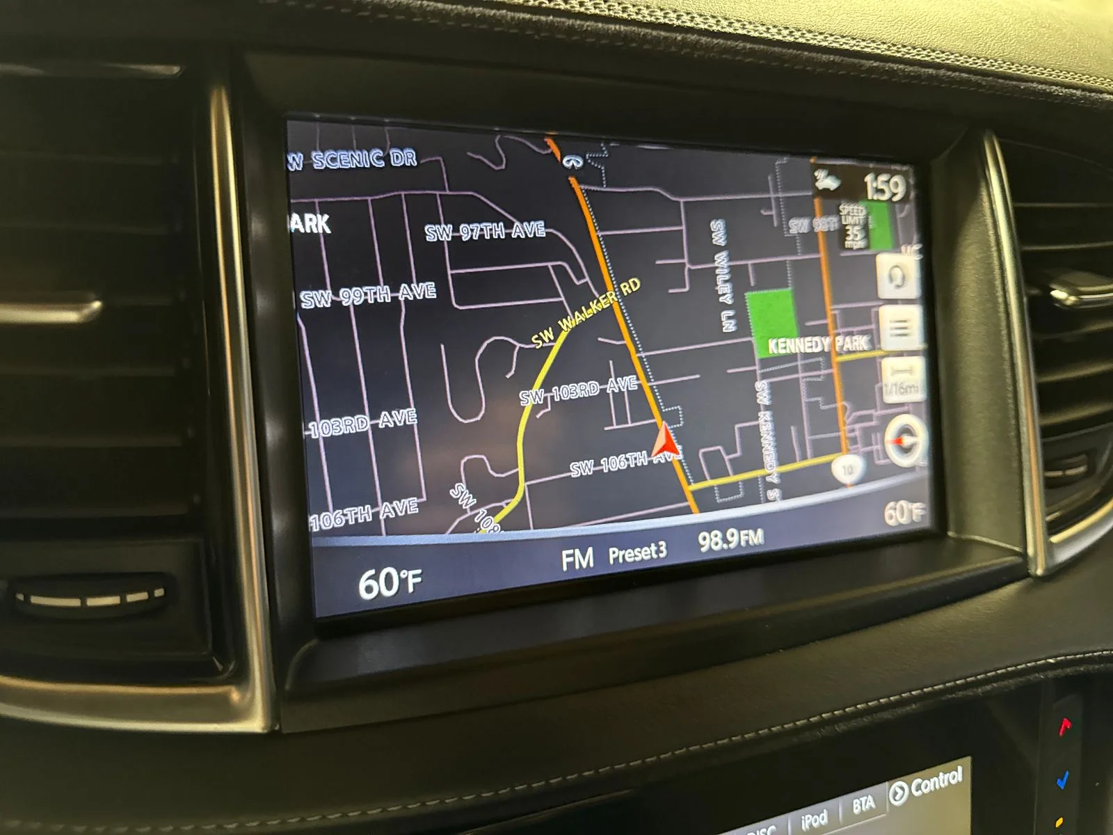 Used 2019  INFINITI ESSENTIAL image 17