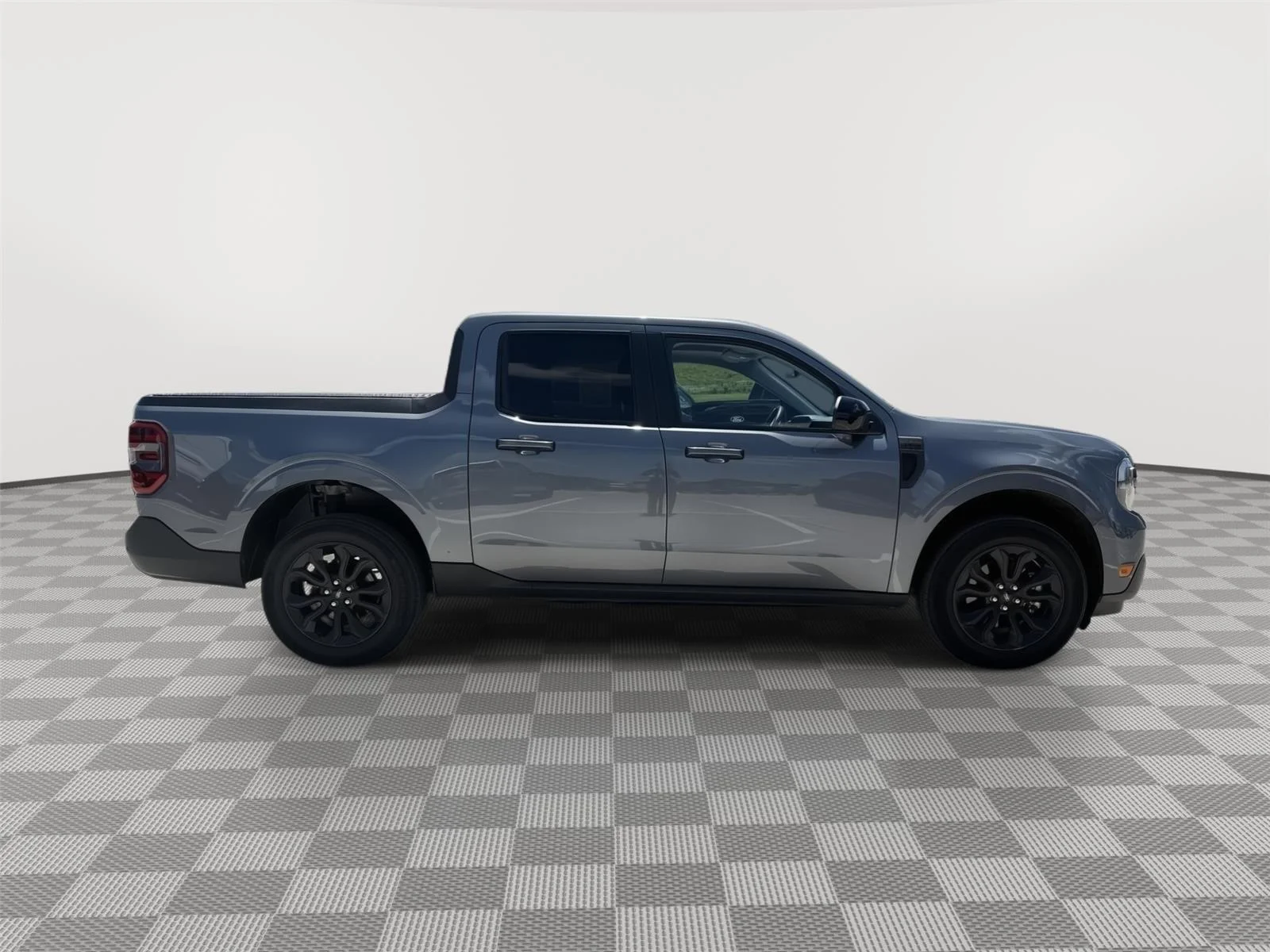 Certified Used 2024 Carbonized Gray Metallic Ford LARIAT image 6