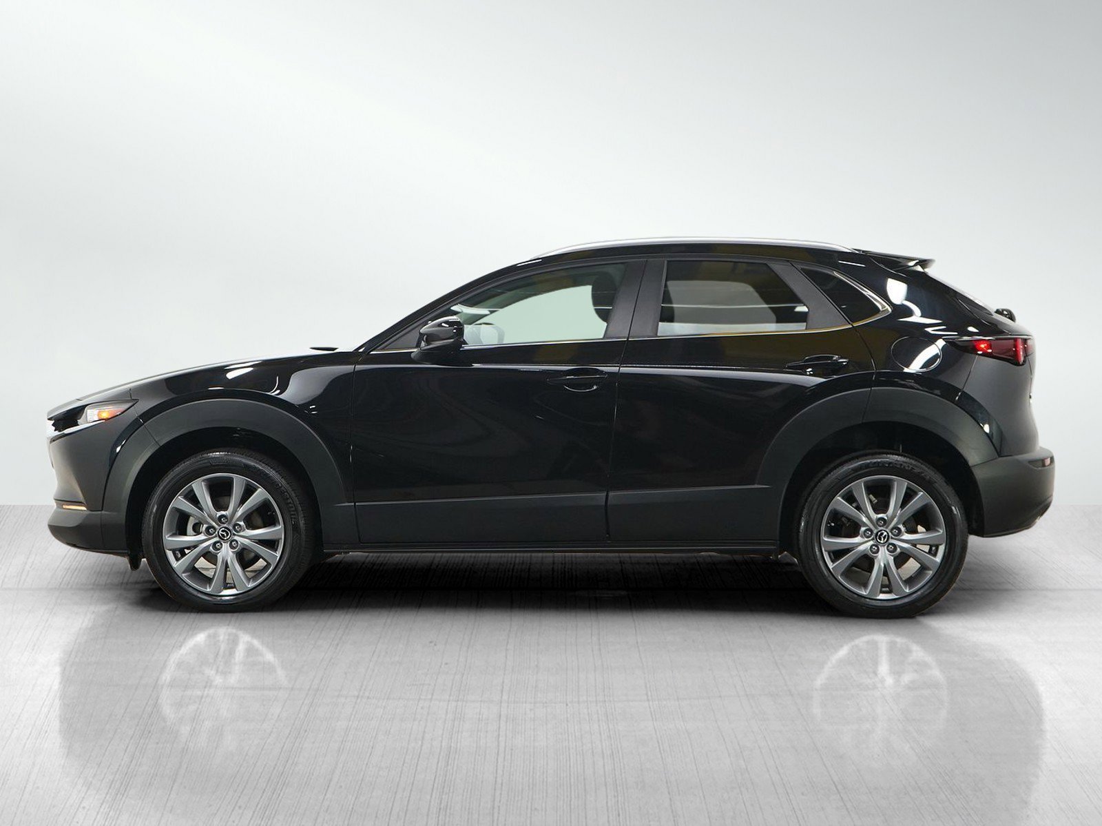 Used 2023 Mazda CX-30 Preferred with VIN 3MVDMBCM8PM588221 for sale in Burnsville, Minnesota