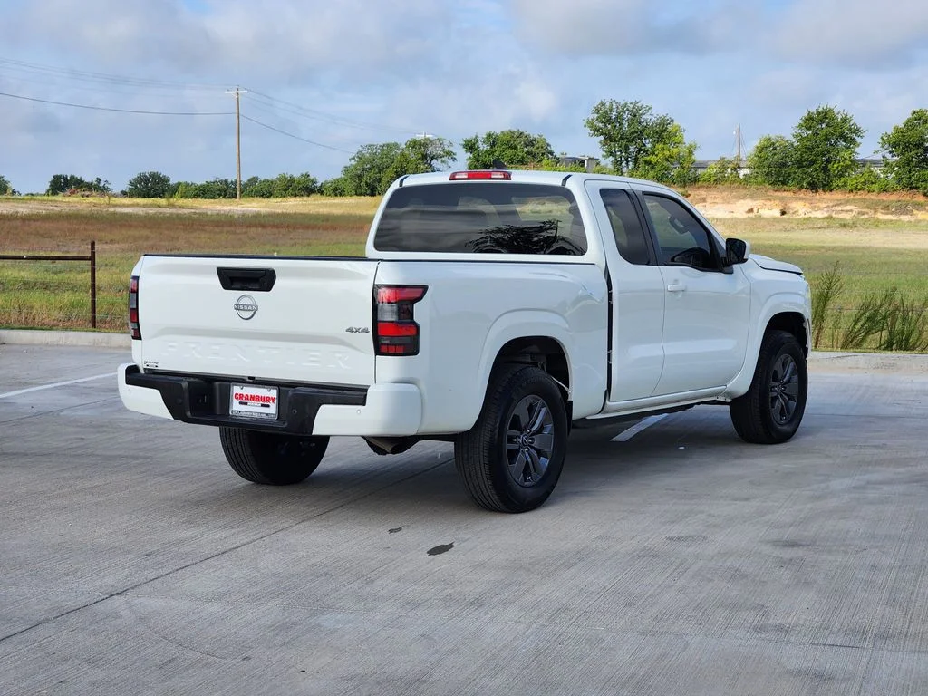 Used 2025 White Nissan SV image 6