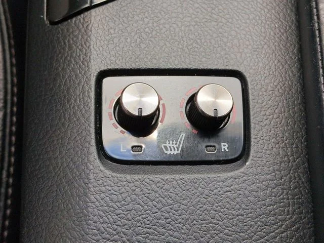 Used 2014 2014 TOYOTA AVALON BASE Toyota XLE Premium image 21