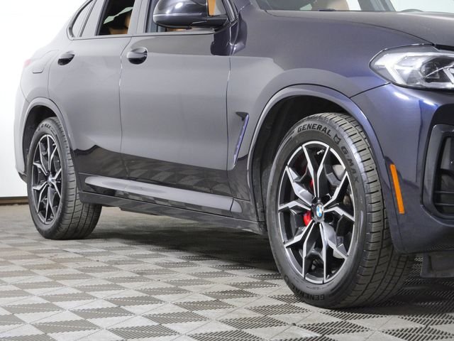 Certified 2022 BMW X4 M40i with VIN 5UX43DT03N9L49344 for sale in Shakopee, Minnesota