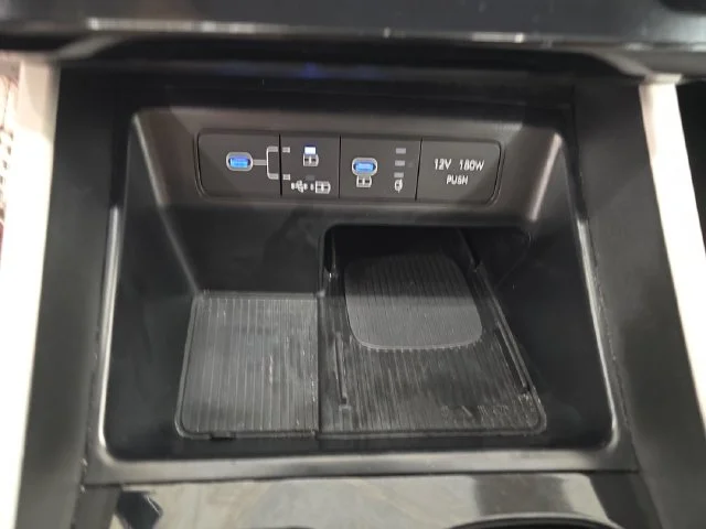 Used 2025 Atlantic Blue Hyundai SEL image 25