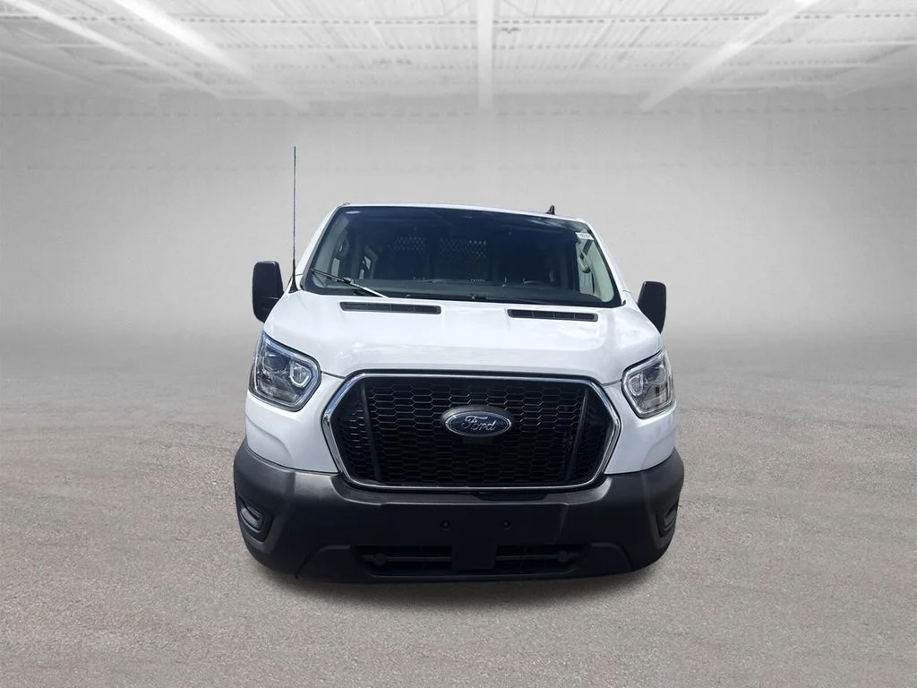 Used 2023 Oxford White Ford Base image 3