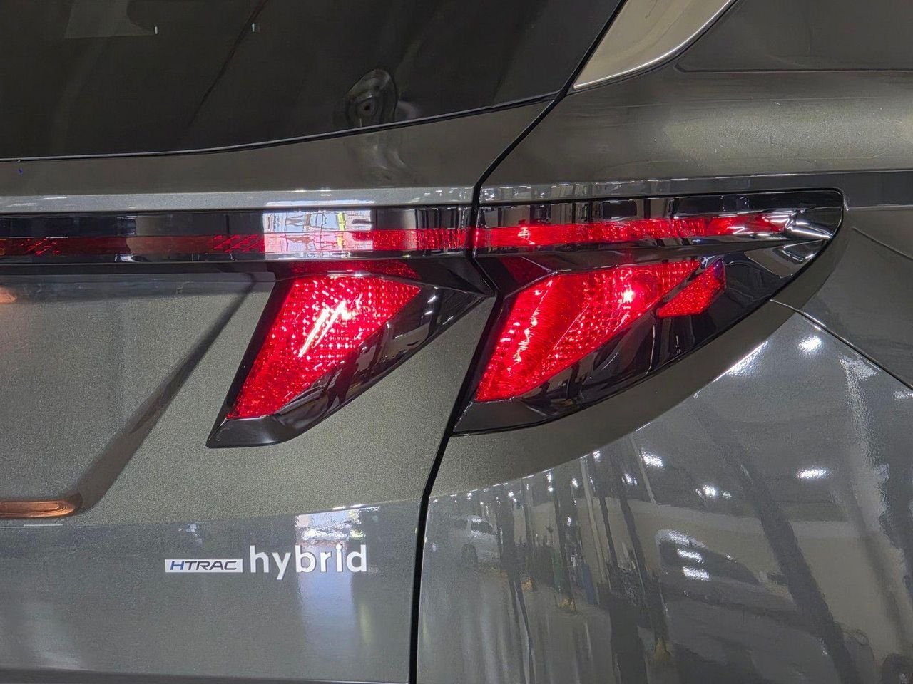 New 2026 Amazon Gray Hyundai SEL AWD image 12