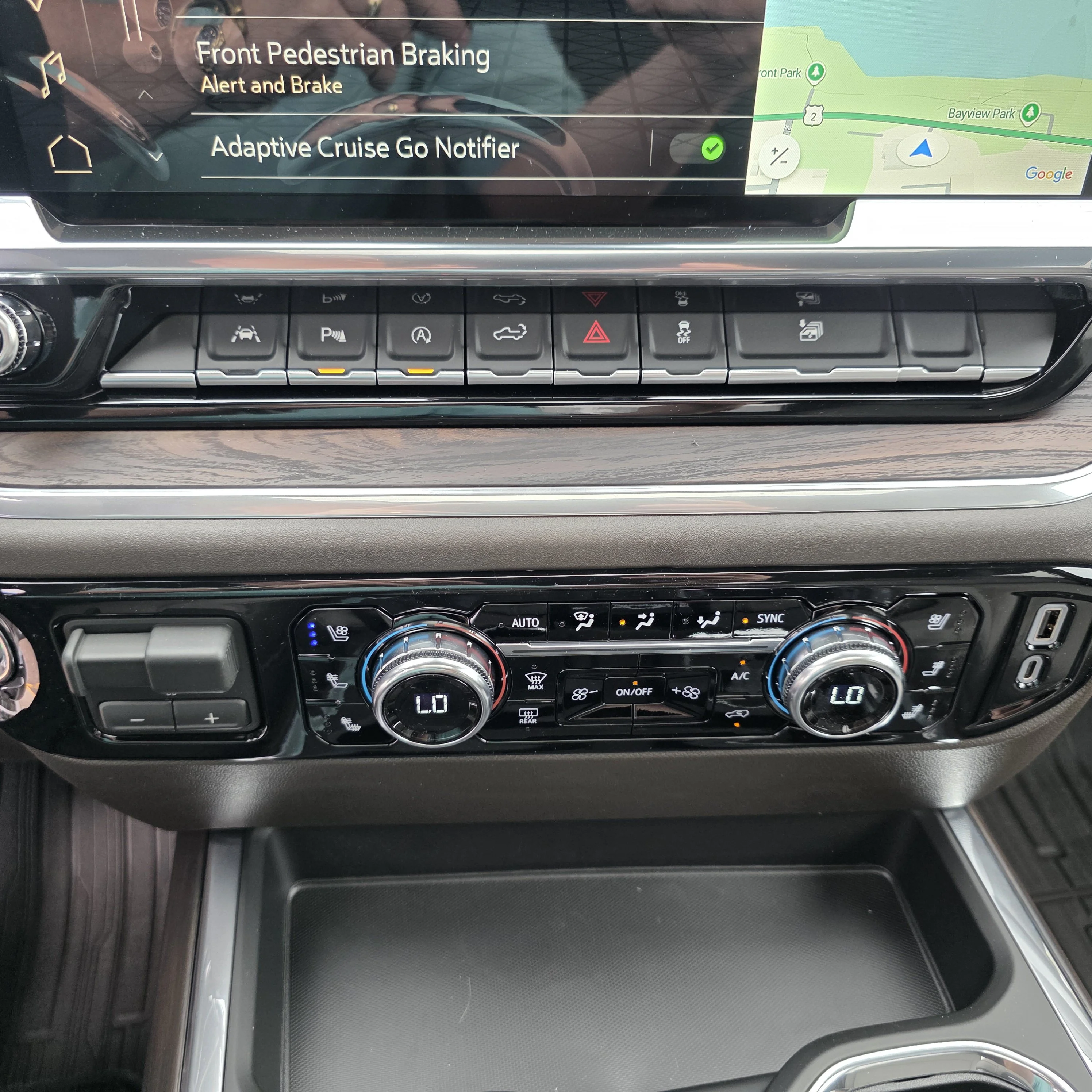 2026 GMC Sierra 1500 SLT - Photo 15