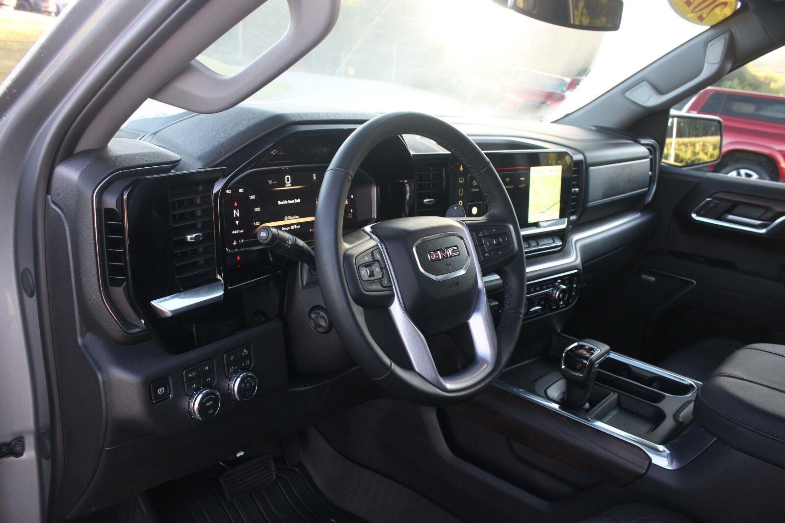 Used 2026 Sterling Metallic GMC SLT image 18