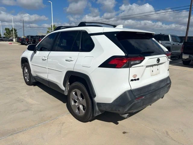 Used 2024 White Toyota XLE image 4