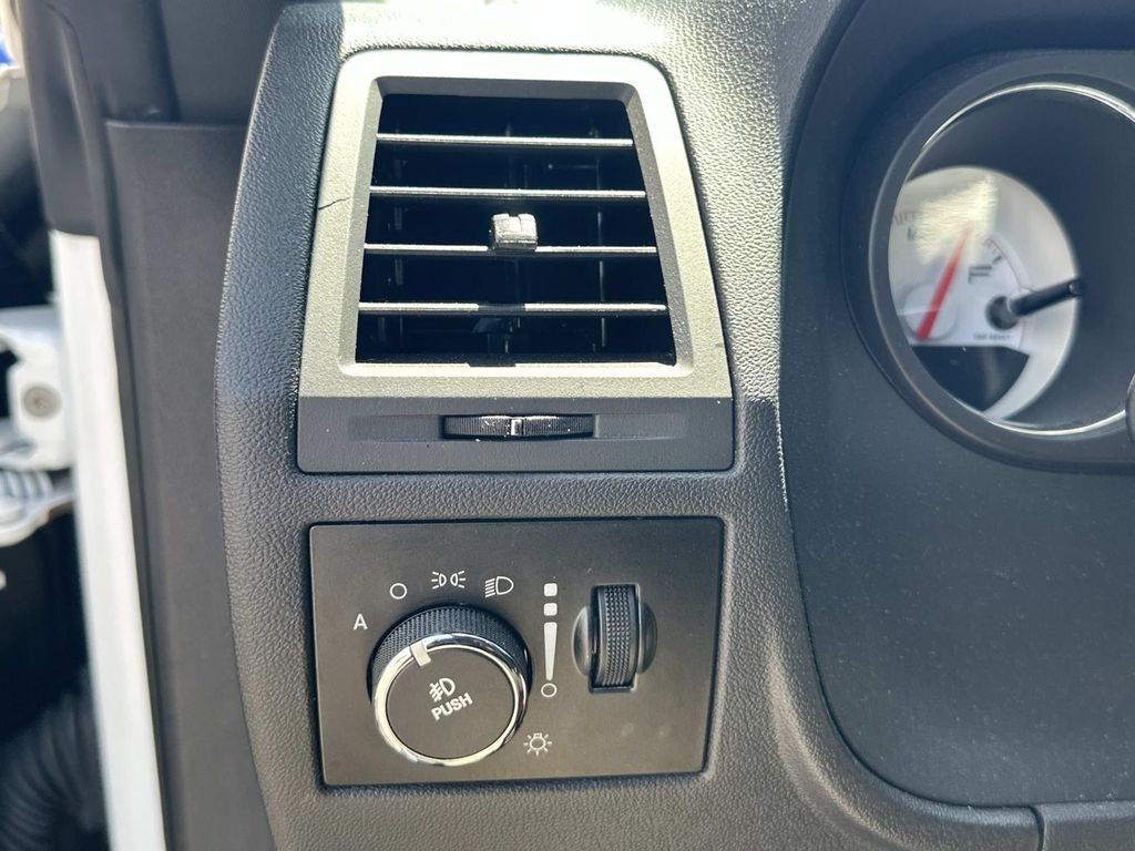 Used 2013 White Dodge R/T image 28
