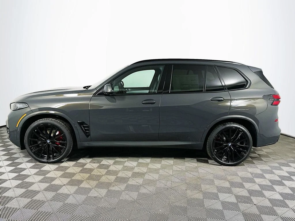 New 2026 Gray Metallic BMW xDrive40i image 8