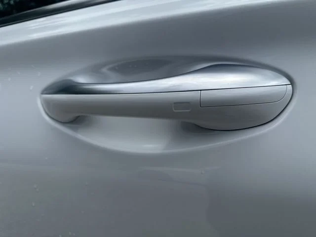 Used 2023 White Hyundai Calligraphy image 53