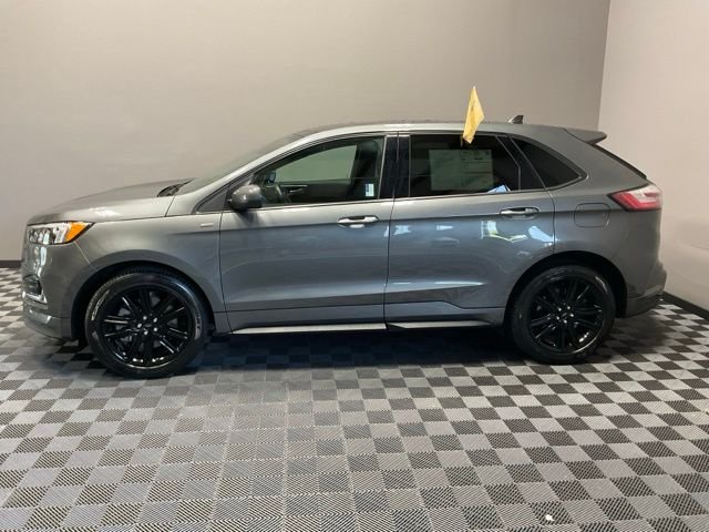 Certified Used 2024 Carbonized Gray Metallic Ford ST Line image 6