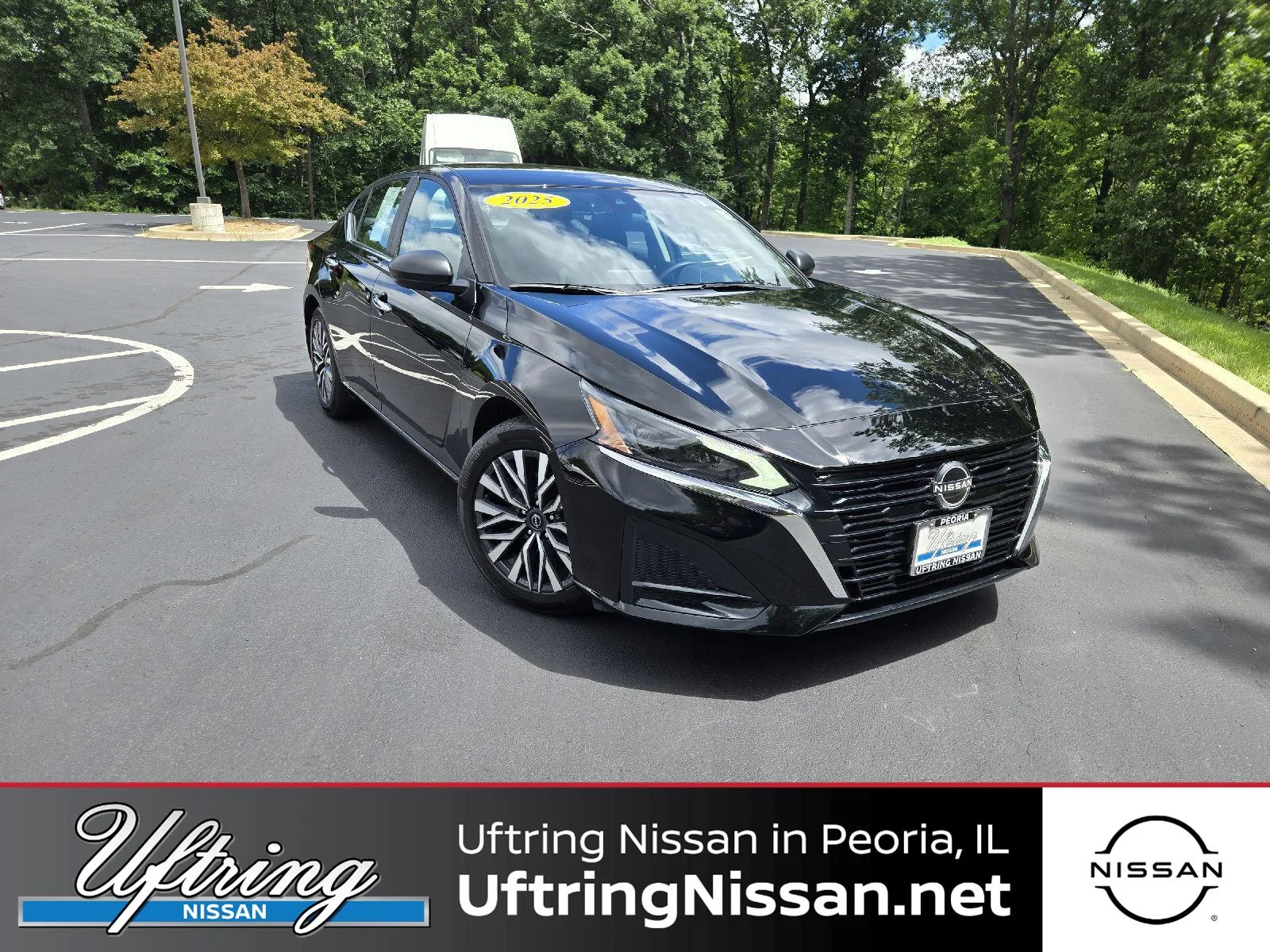 Used 2025 Super Black Nissan SV image 1