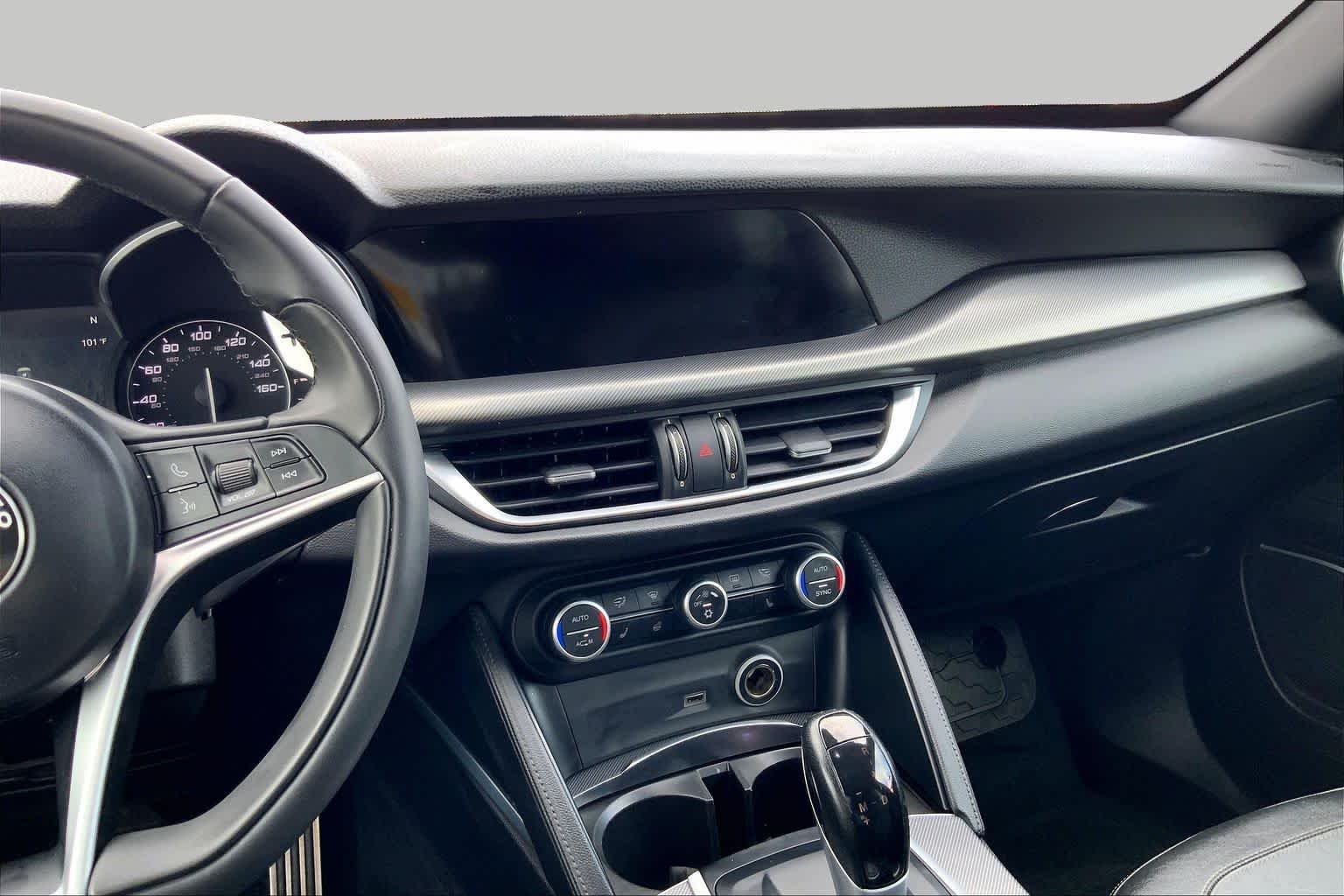 Used 2018 Silverstone Gray Metallic Alfa Romeo Ti Sport image 7