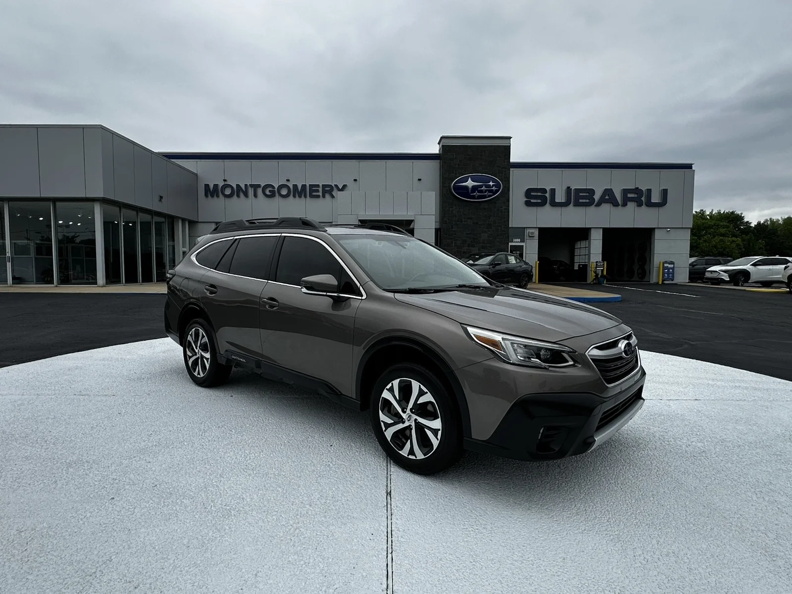2022 Subaru Outback Limited's photo