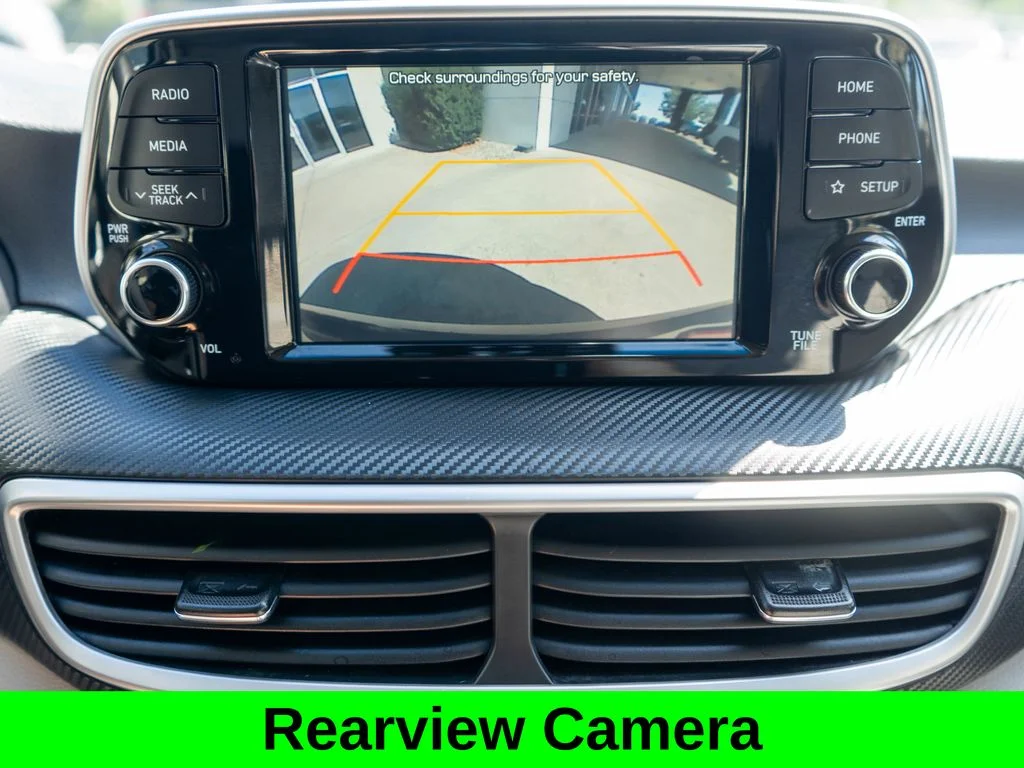 Used 2020 Black Hyundai SE image 22