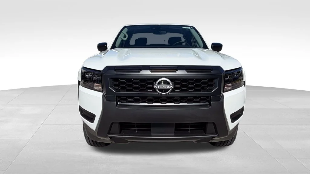 New 2027 Glacier White Nissan King Cab® S image 2