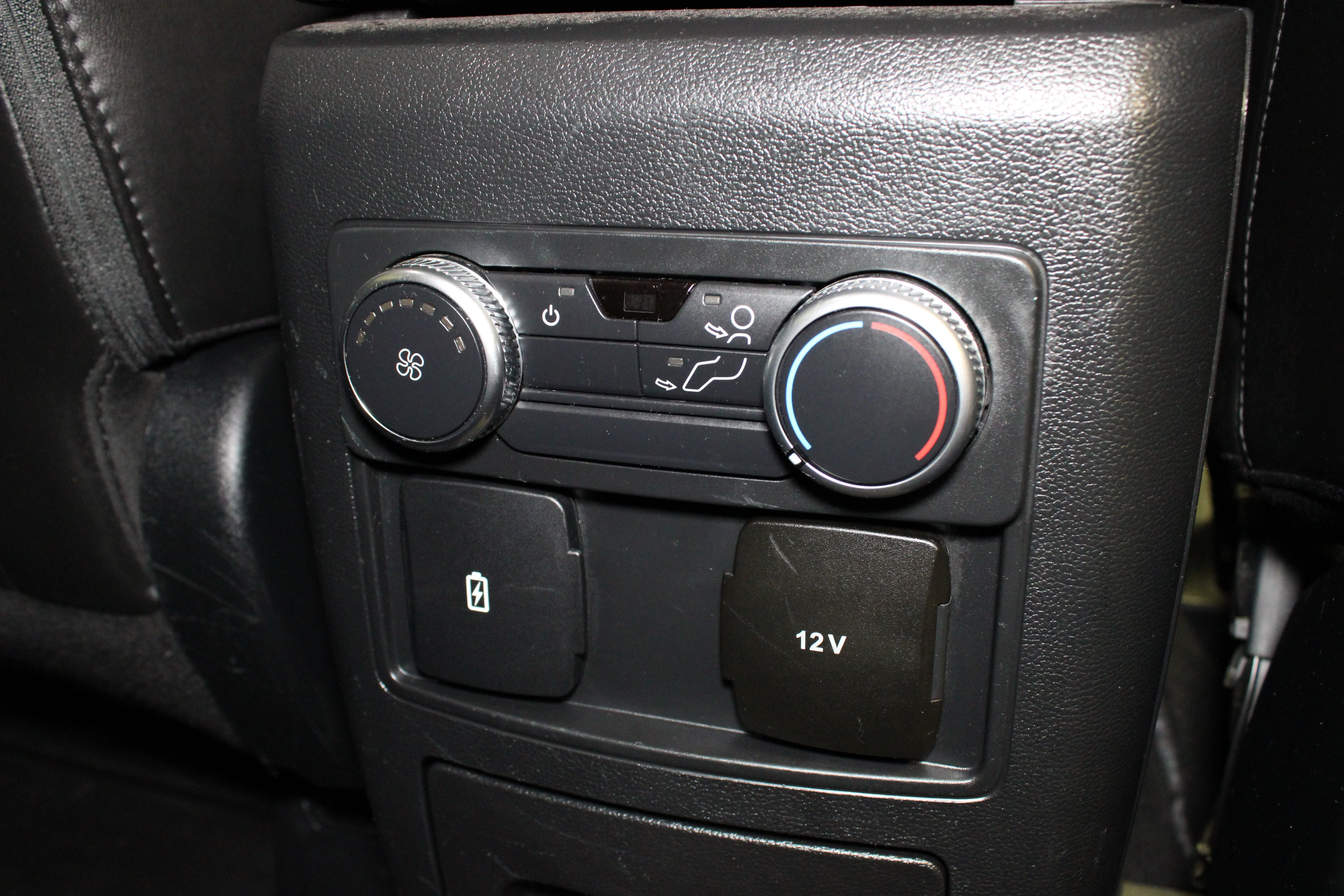 Used 2022 Black Metallic Ford XLT image 23