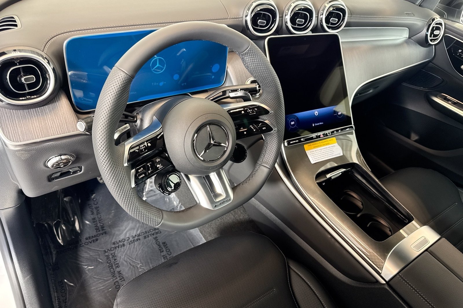 New 2026 Polar White Mercedes-Benz AMG® GLC 43 image 9