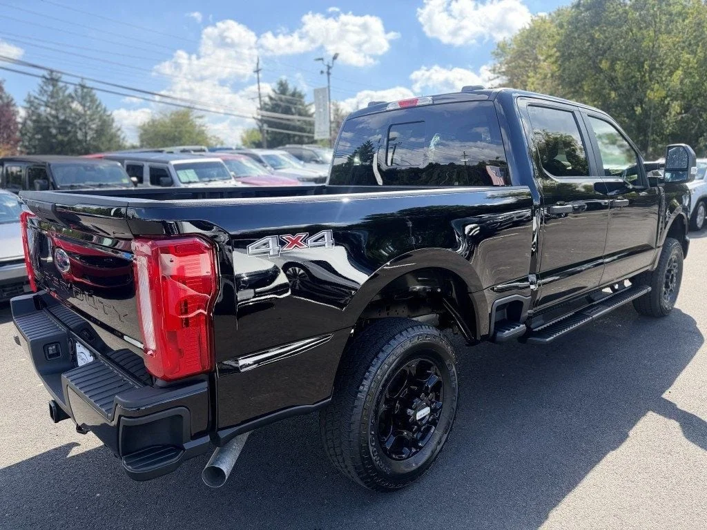 Used 2026 Agate Black Metallic Ford XL 4WD Crew Cab 6.75