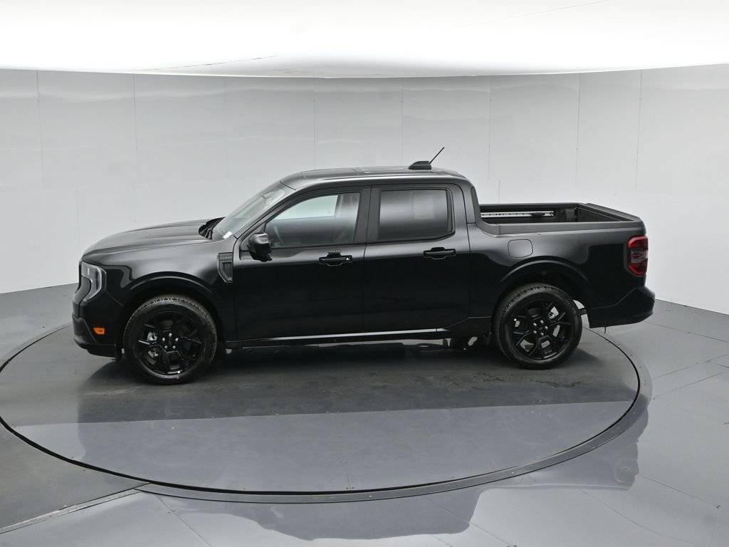 New 2025 Shadow Black Ford Lobo High image 44