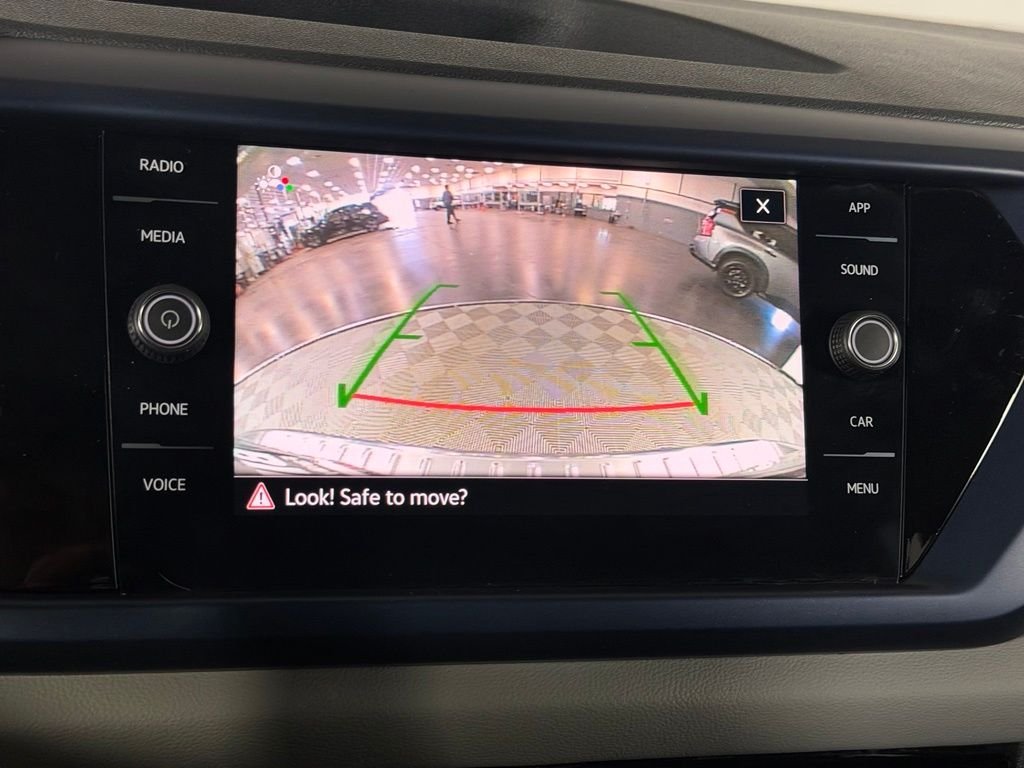 Used 2023 Pure Gray Volkswagen 1.5T SE image 15