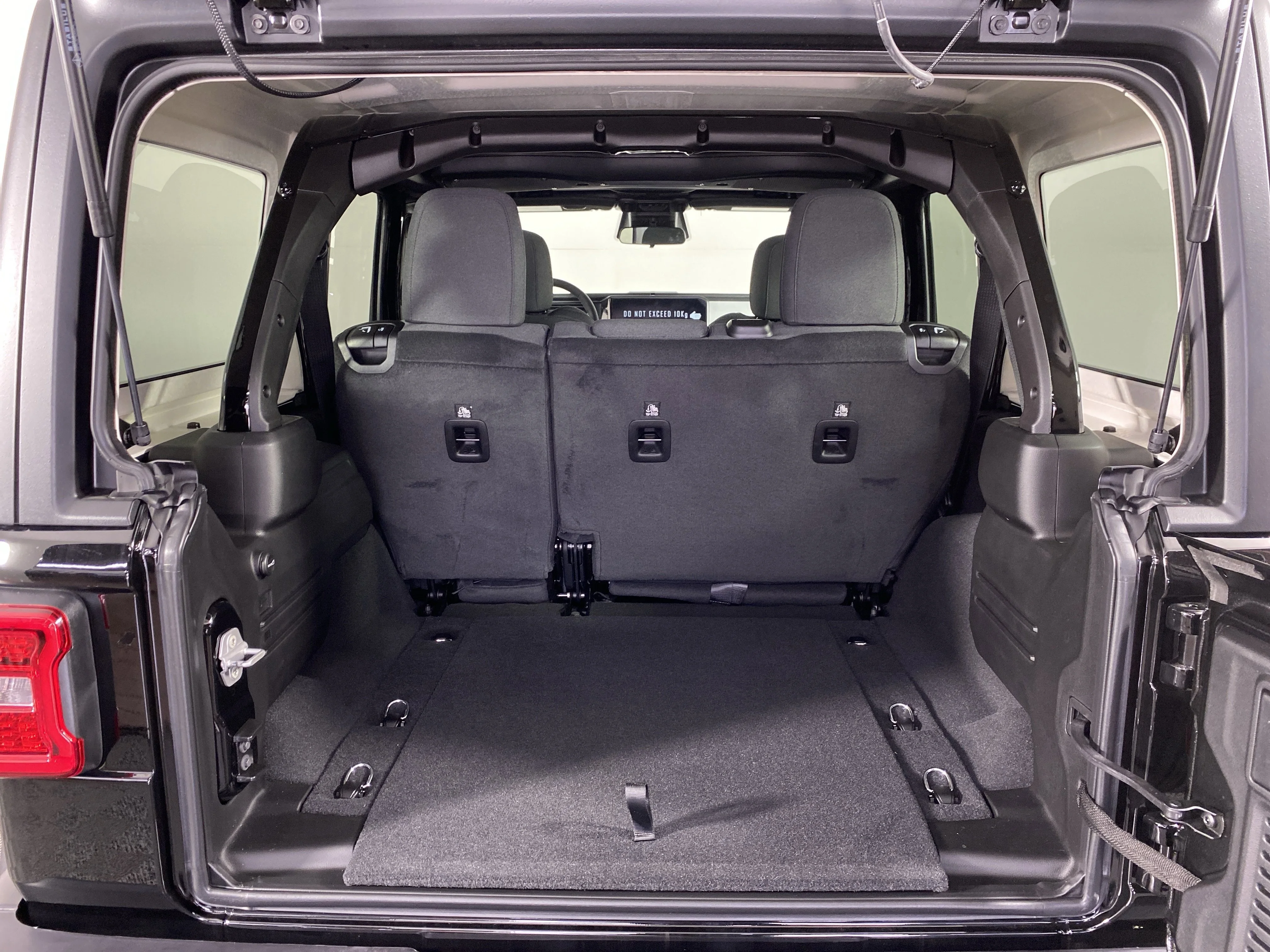 New 2026 Black Clear-Coat Exterior Paint Jeep Sport S image 30