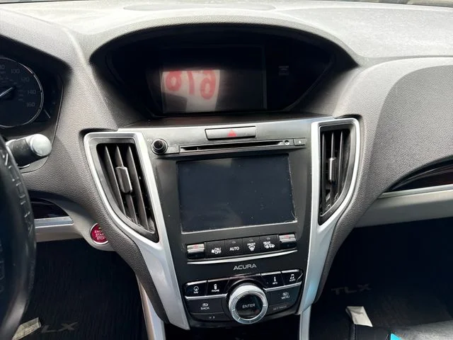 Used 2016  Acura V6 Tech image 20