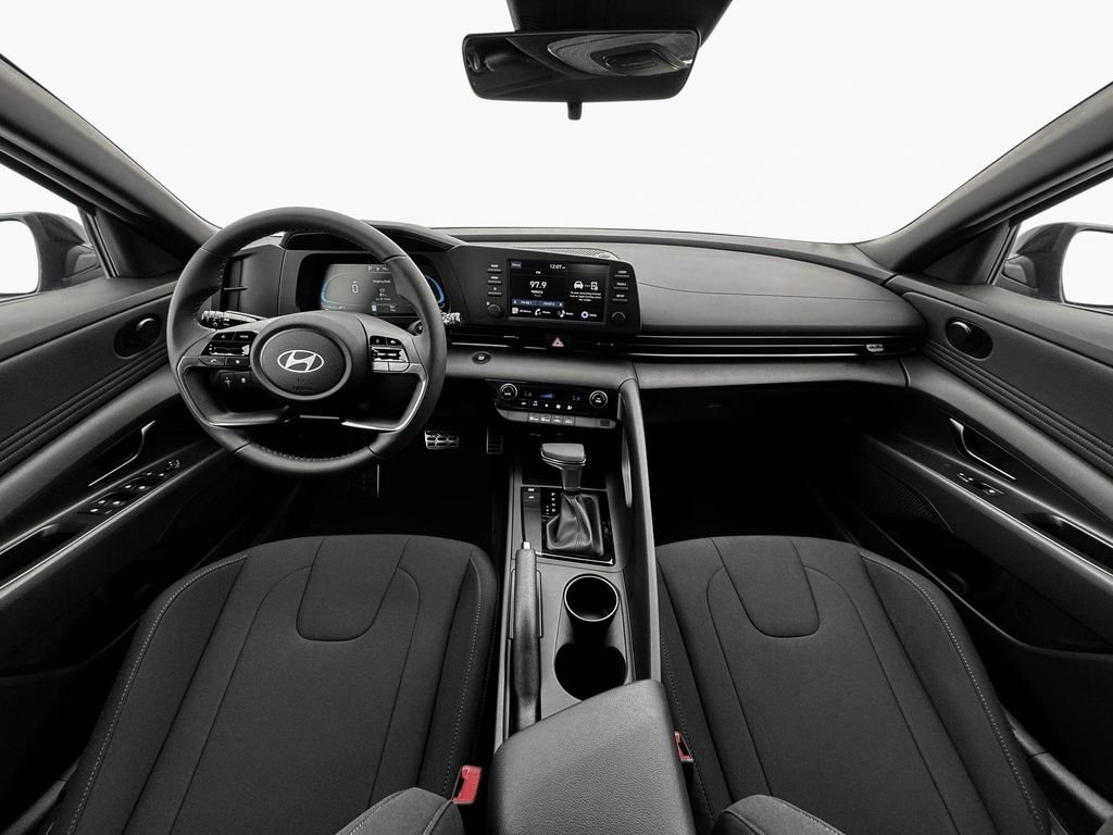 Certified Used 2025 White Hyundai SEL Sport image 13