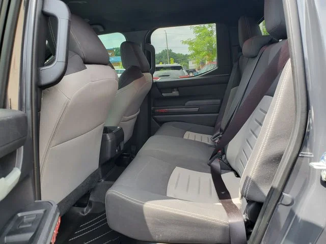 Certified Used 2024  Toyota TRD Off Road image 9