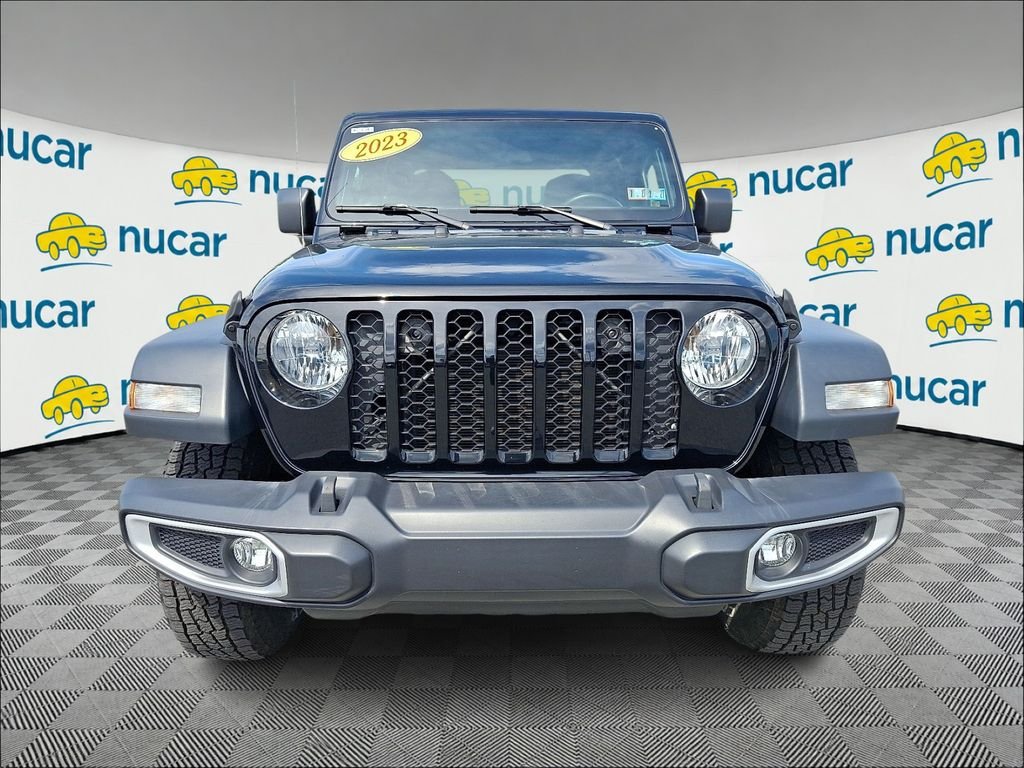 Used 2023 Black Jeep Sport image 2