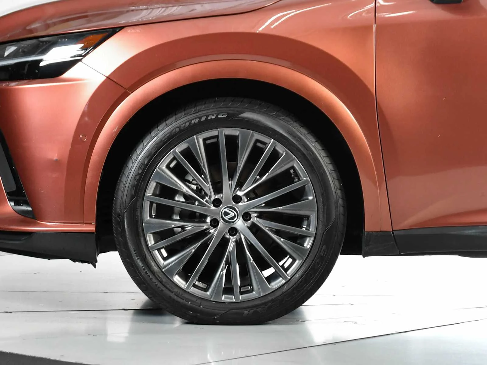 Used 2023 Copper Crest Lexus Luxury image 12