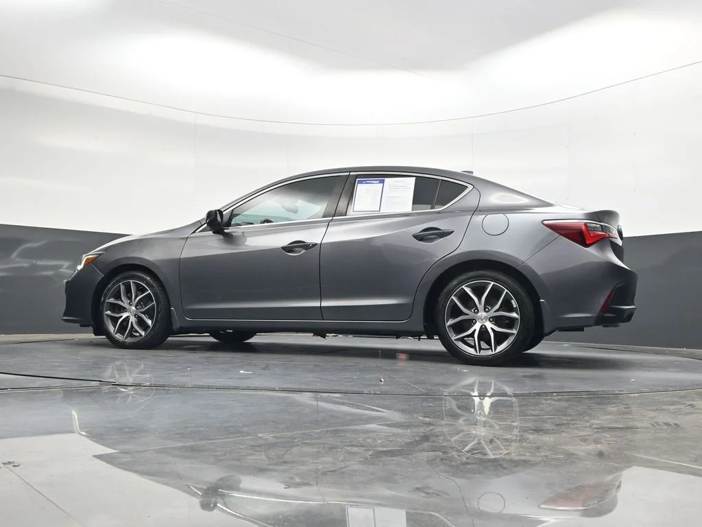 Used 2021 Modern Steel Metallic Acura Premium Package image 41