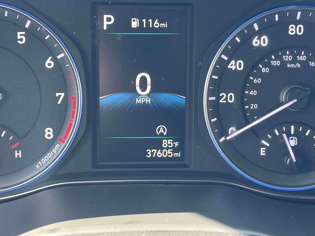 Used 2022 Green Hyundai SE image 26