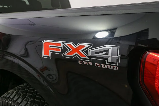Used 2022 Black Ford XLT image 8