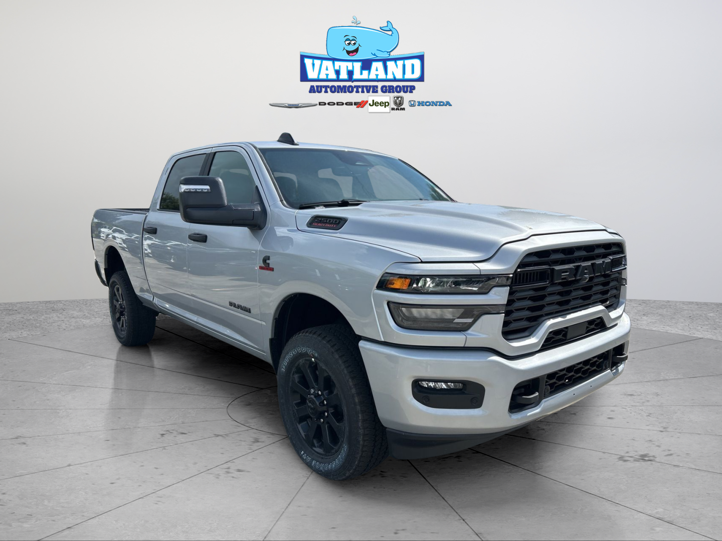 New 2026 Silver-Zynith Exterior Paint RAM Big Horn image 22