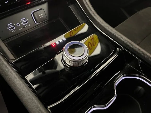 Used 2023 White Jeep Altitude X image 35