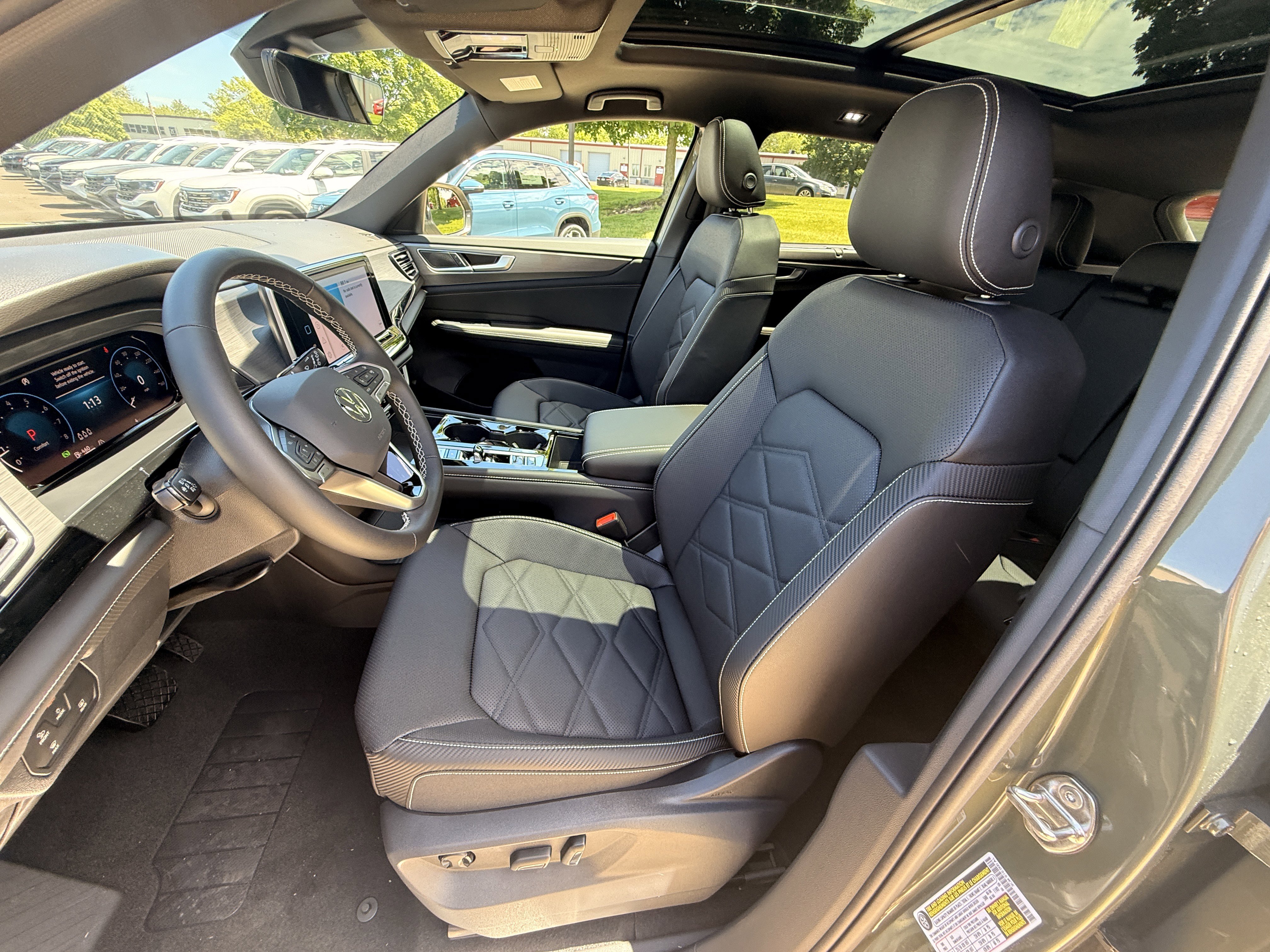 New 2026 Avocado Green Pearl Volkswagen 2.0T SE w/Technology image 25