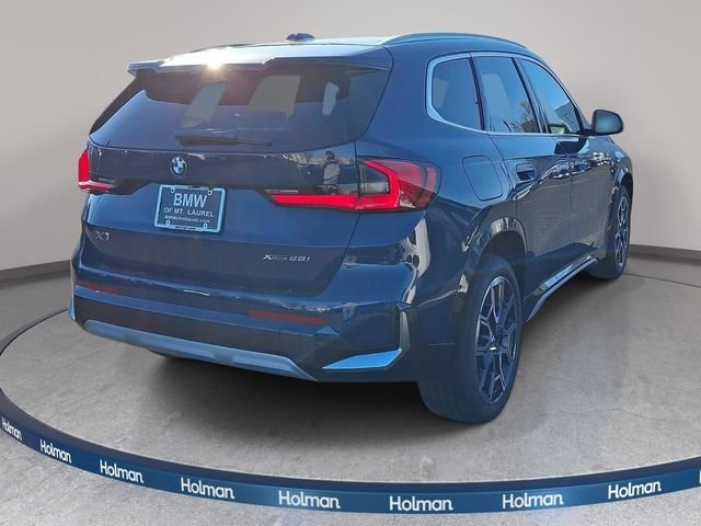 New 2026 Night Dusk Blue Metallic BMW xDrive28i image 4