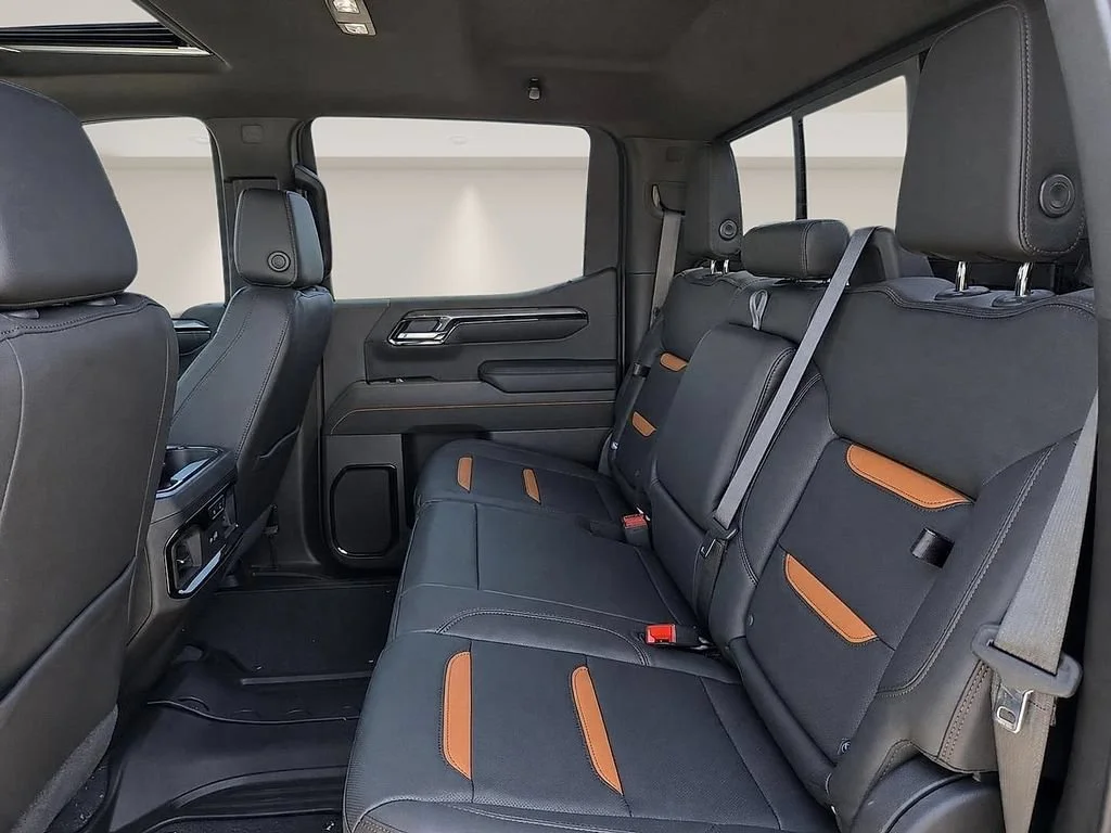 2026 GMC Sierra 1500 AT4 - Photo 11
