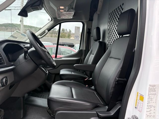 2026 Ford Transit-250 — photo 14