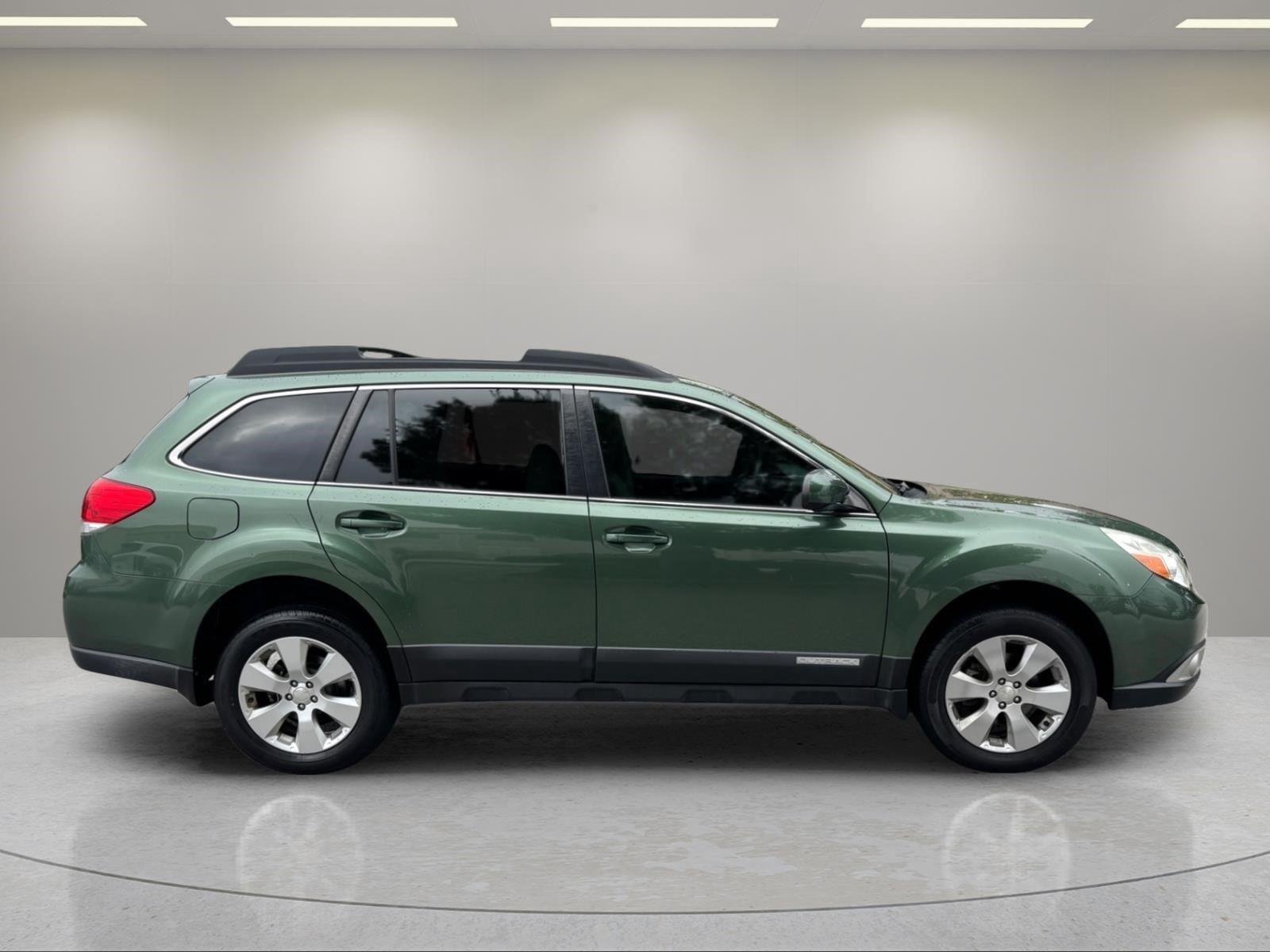 Used 2010 Cypress Green Pearl Subaru Premium All-Weather image 6