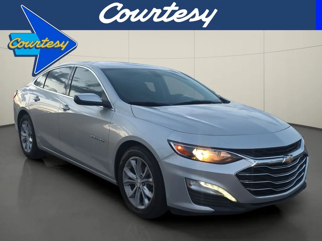 Used 2019 Silver Chevrolet LT image 1