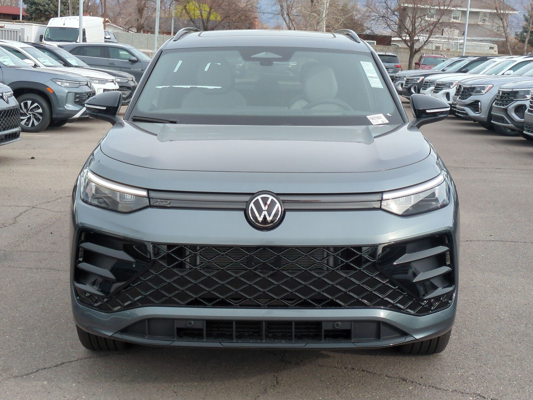 New 2026 Platinum Gray Metallic Volkswagen SE R-Line Black image 9